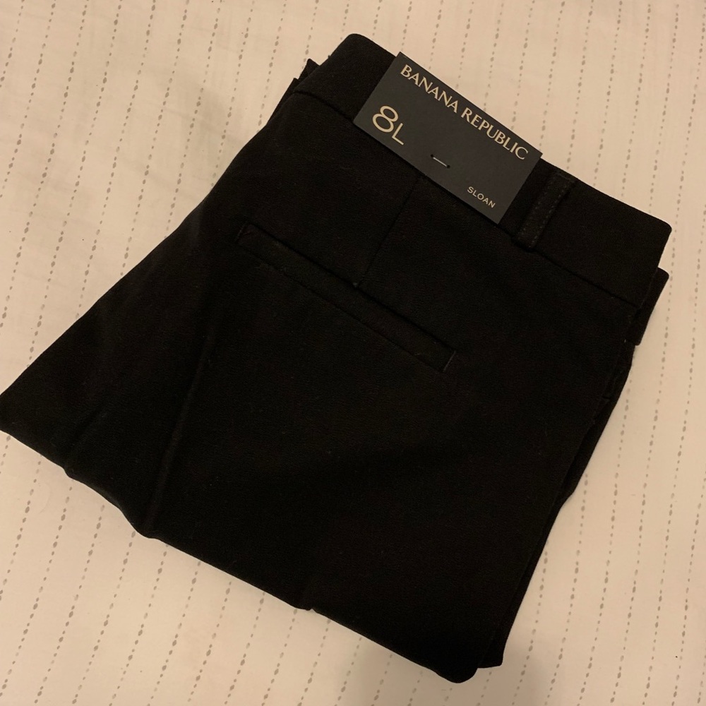 NWT! Banana republic Sloan pants. 8L. Black.